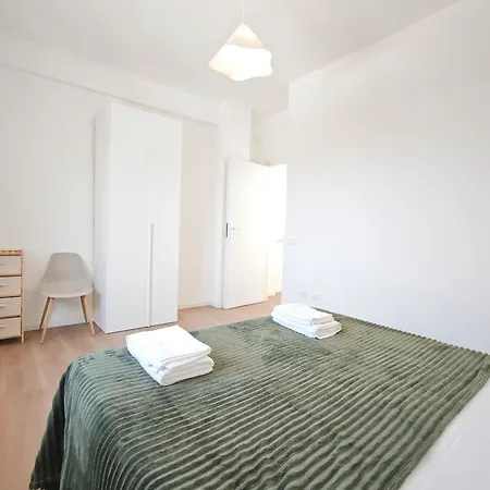 Dimora Leccese Apartment *